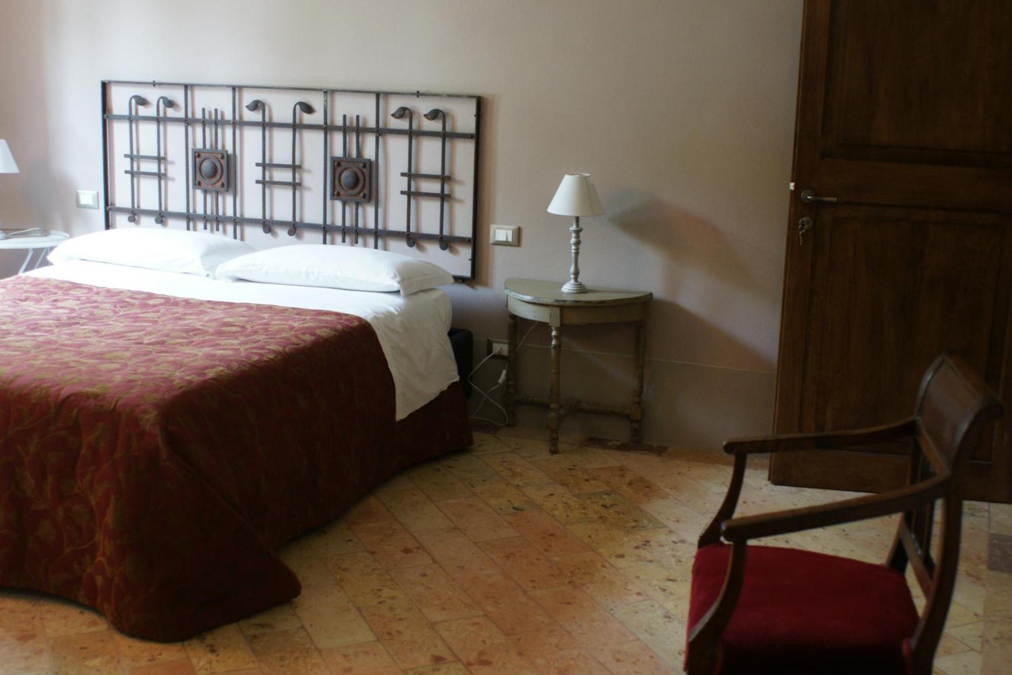 La Finestra Sul Po - Agriturismo Monticelli dʼOngina 외부 사진